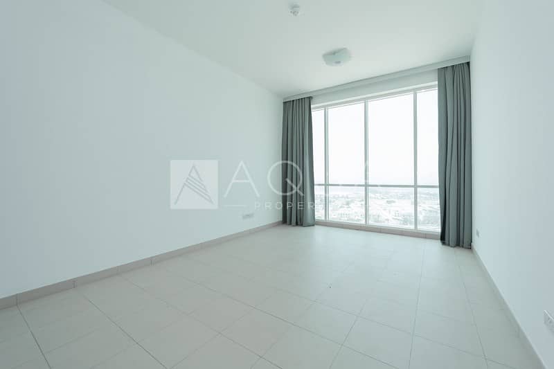 4 Exclusive | 2  BR with Balcony | Sea View