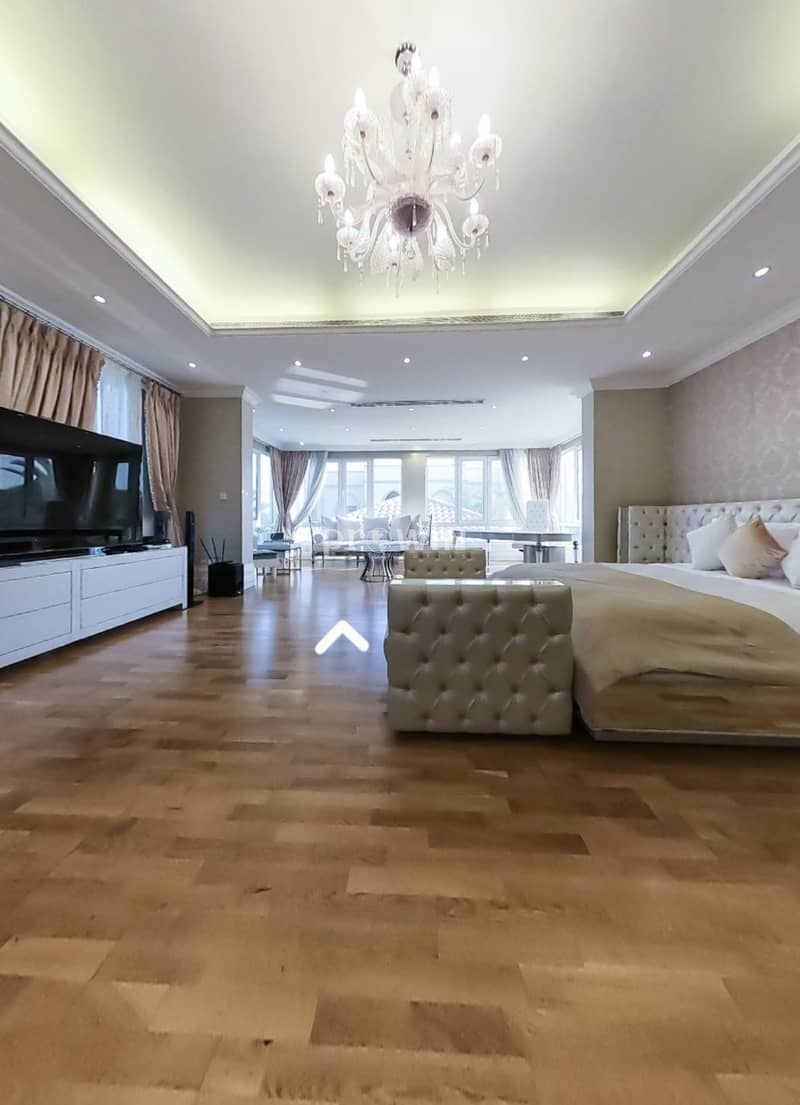 27 Stunning Brand New Luxury Furnished Villa