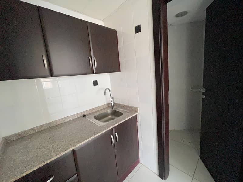 6 No Commission | Chiller Free | On Limited Offer | Private Toilet & Pantry