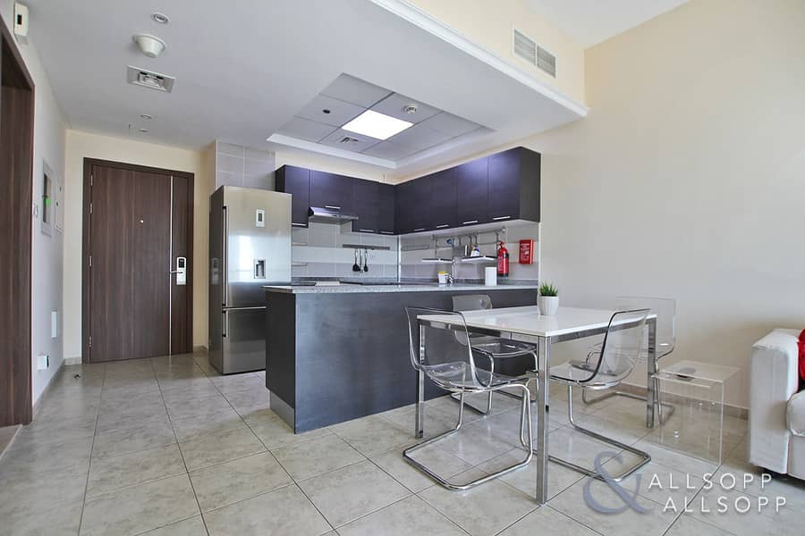 5 12 Cheques | Furnished 1 Bed | Exclusive