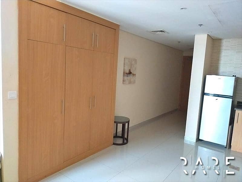 8 Ready to Move In | Furnished Studio | 12 chq option available |