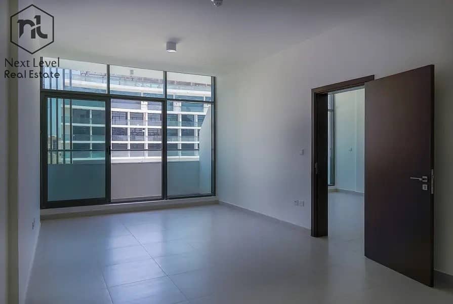 11 In JVC - Ready Building - 1 Bed 821 Sq Ft - Just AED 44000 Yearly