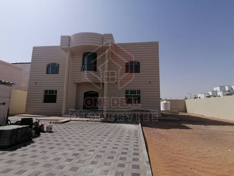 Independent Magneficient 5BR Villa in Sheb Al Watah al ain