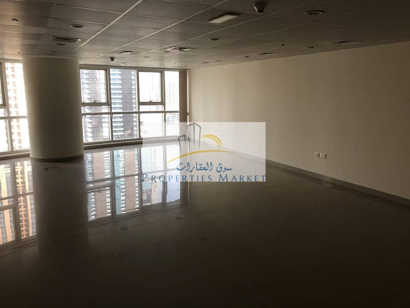 8 Office space | Lake view | Ready to move-in
