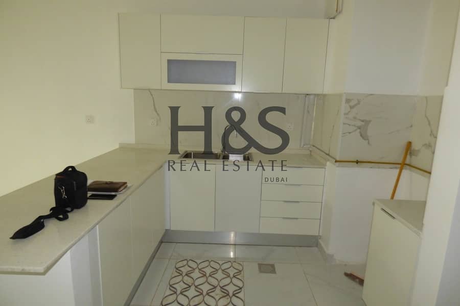 3 Vacant | Well Maintained | Spacious 1 Bed + Study