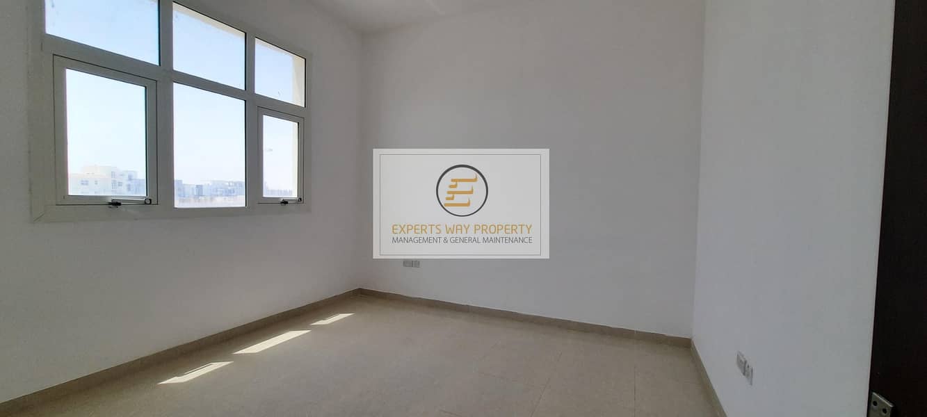 8 Spacious 1BHK Neat And Clean available for rent in khalifa B