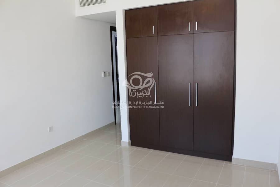 4 Hot Deal! Elegant One Bedroom Apartment