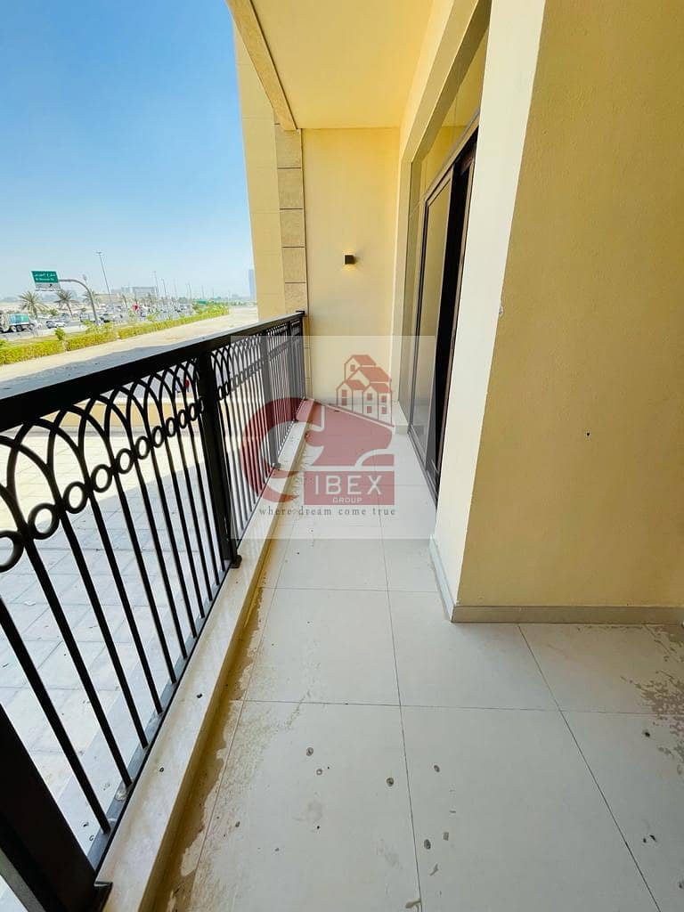 11 Chiller Free Luxurious Apartment All Facilities free