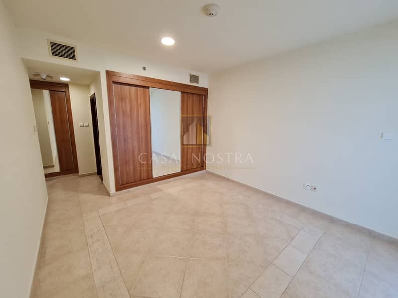 9 Spectacular Palm and Sea View 3BR on Higher Floor