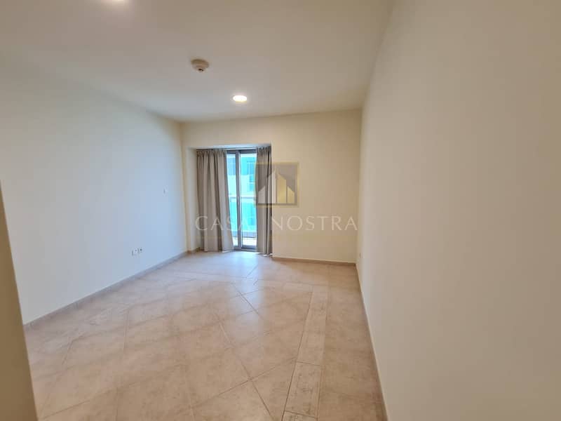 11 Spectacular Palm and Sea View 3BR on Higher Floor