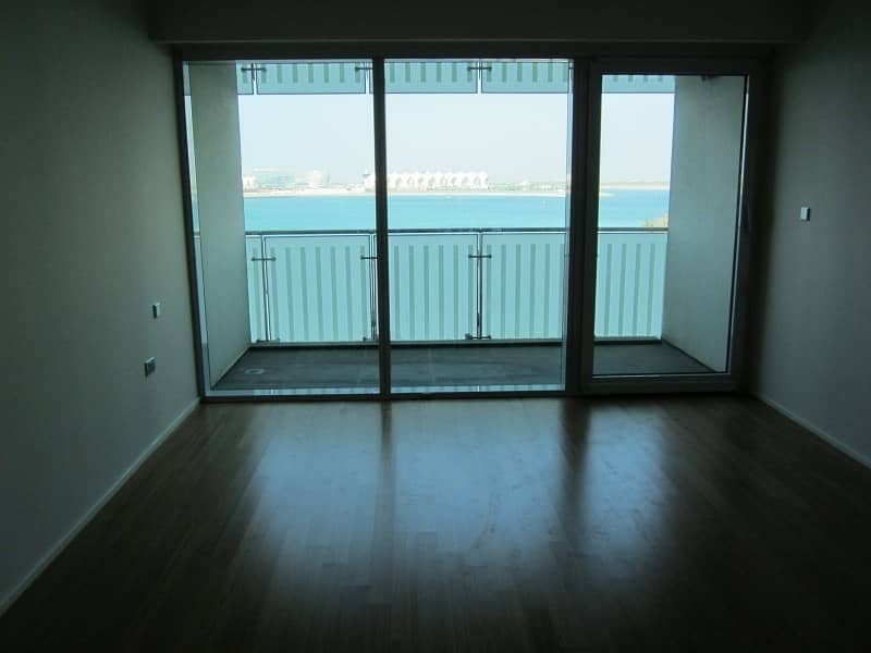 2 Full Sea View Unit Available Now to Move