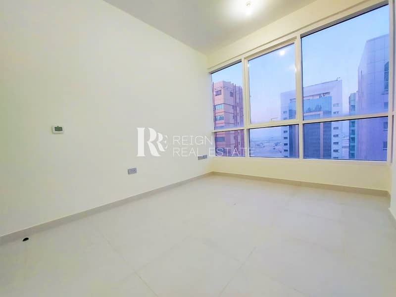 5 Brand New | 1 Bedroom + Balcony | With Parking