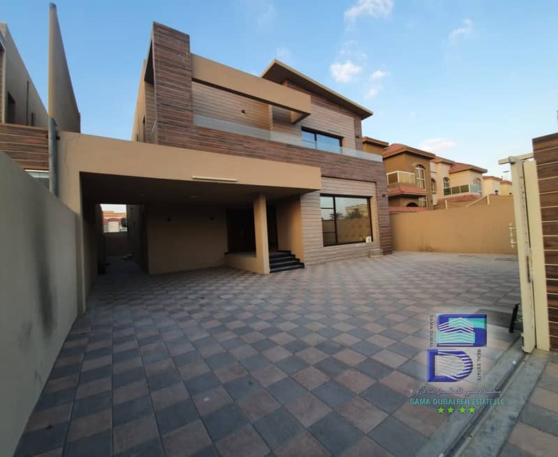 Super Lux villa for rent in Al Mowaihat 1, very privileged location