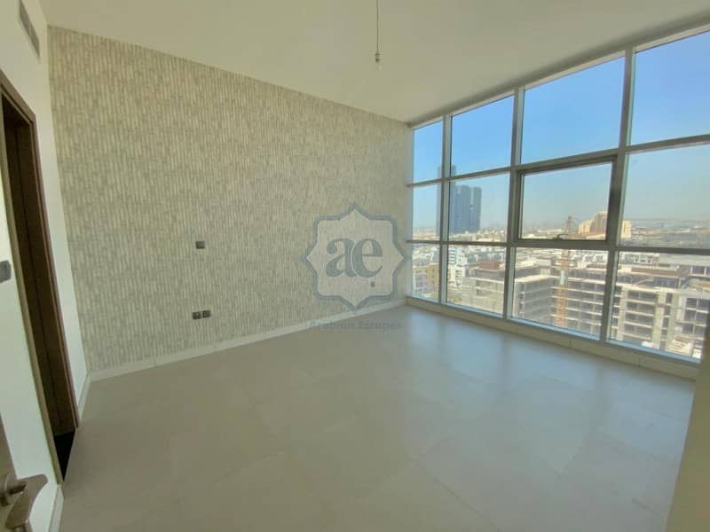 8 Spacious! Unfurnished 1Bedroom With Community View