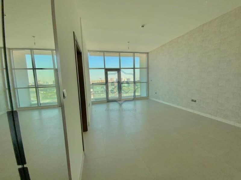 10 Spacious! Unfurnished 1Bedroom With Community View