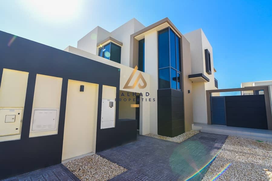 End unit in Maple 1 For sell in Dubai Hills Estate