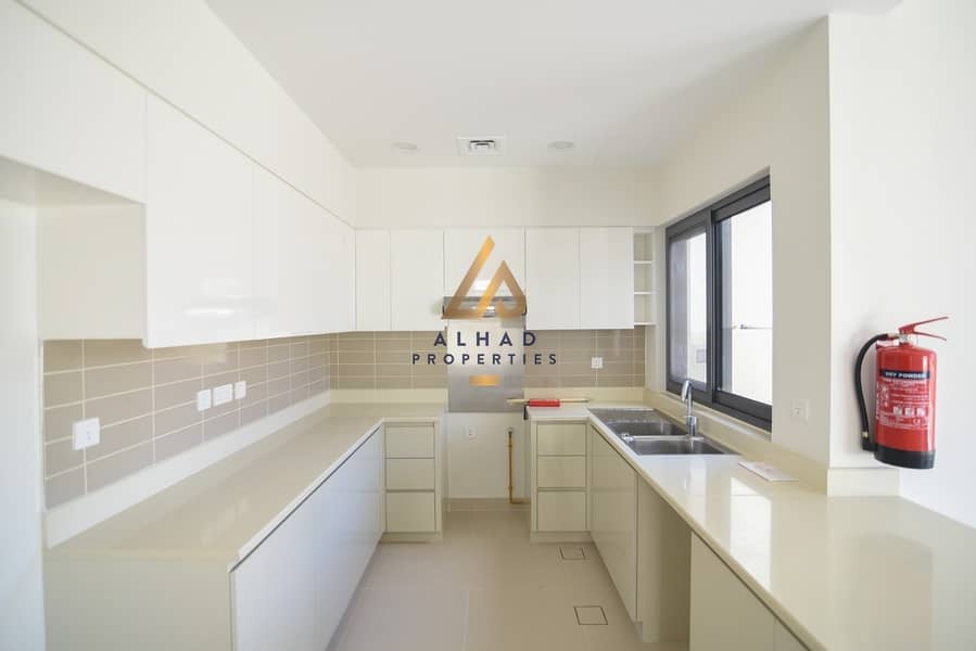 12 End unit in Maple 1 For sell in Dubai Hills Estate