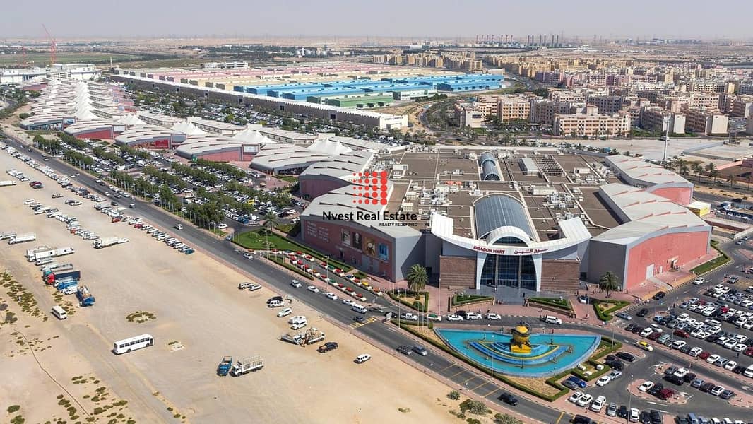 Freehold Warehouse Land/17500 Built Up Area/Next to Dubai Textile City/Al Warsan