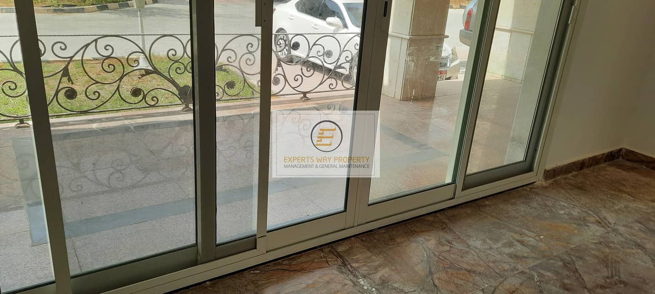 26 amazing finishing villa 4 bedrooms + maids room available for rent in khalifa A