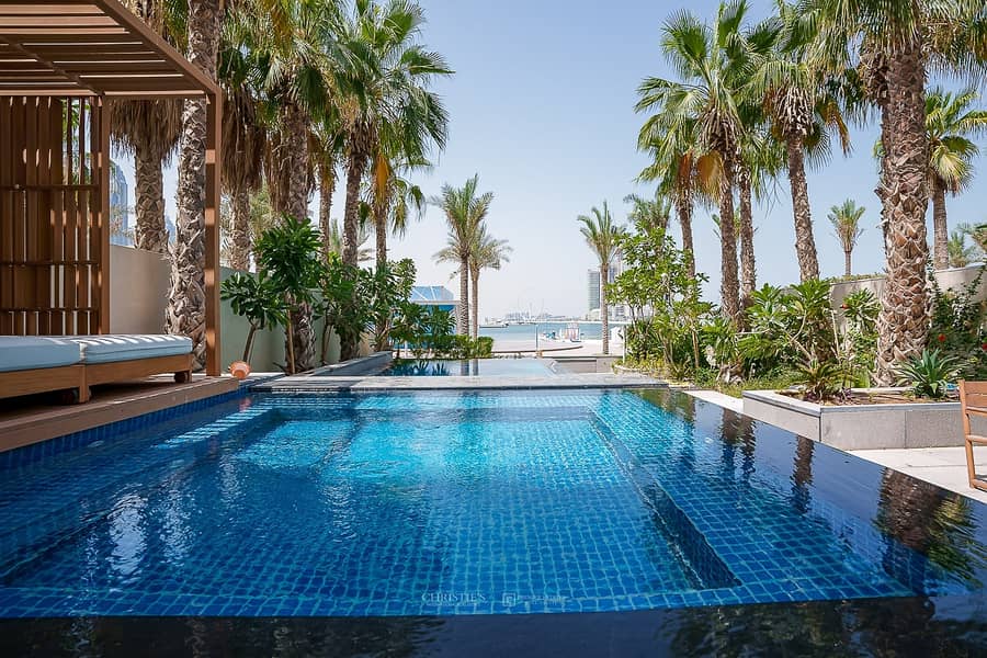 12 Luxurious 3bed + M | Sea View | Private Pool