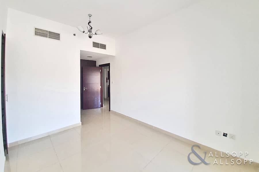 5 One Bedroom | Large Balcony | Vacant Now