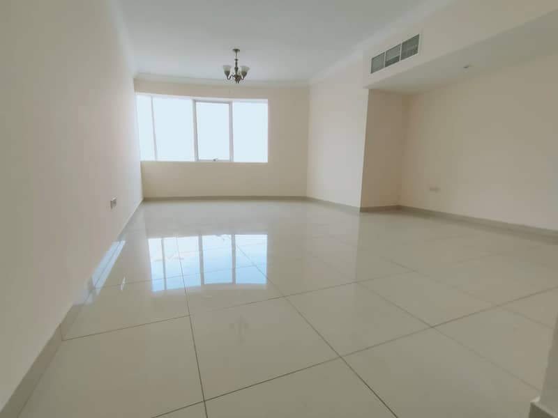 40 days free huge 2bhk with wardrobes,store room fully open view in al taawun