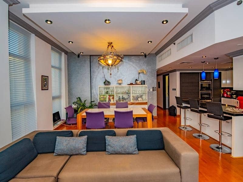 8 Fully furnished stunner with sea views | Must see