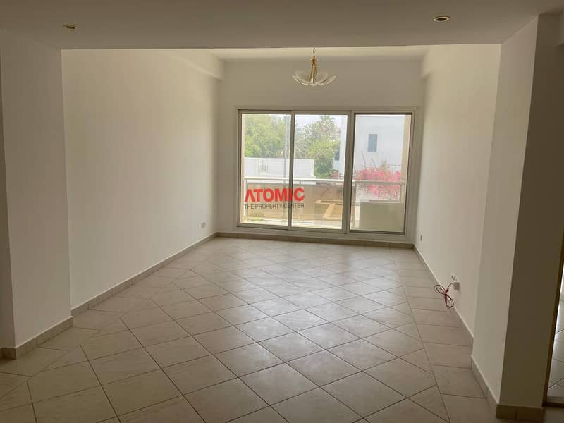 12 Near to Jumeirah Beach!4 Bedroom Town house villa