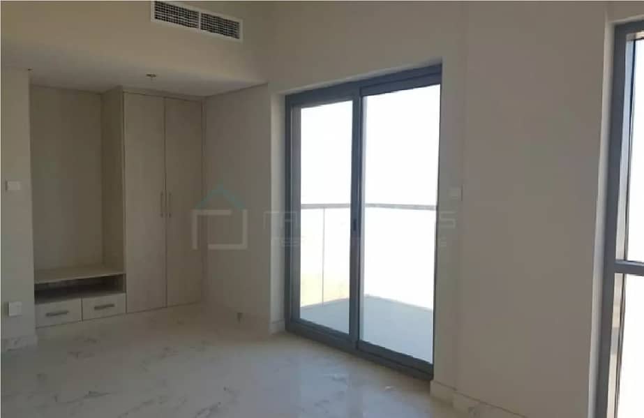 5 Studio with Kitchen Appliances @ AED 24K (12 chqs)