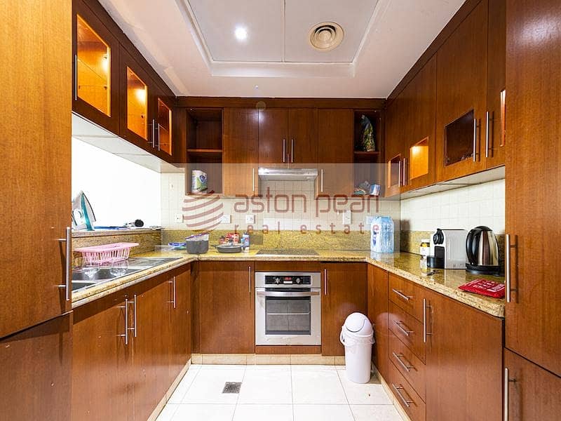 3 Stunning Canal View| High Floor Apartment for Sale