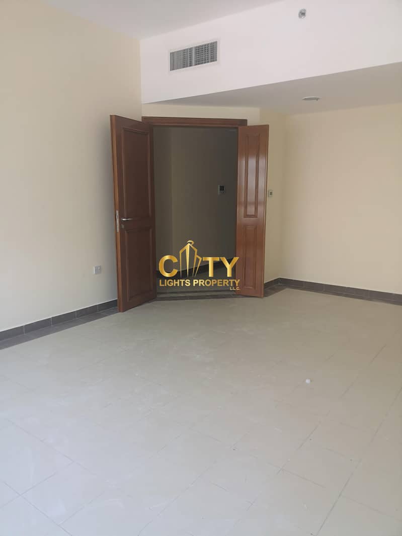 Great 2BHK Apartment with Basement Parking | 4 Payments