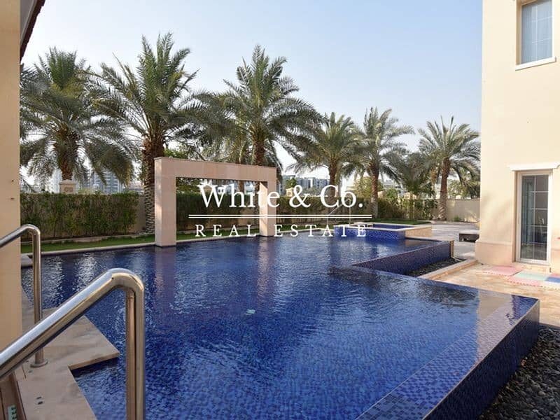 3 Rare opportunity | Private Pool | 7 beds