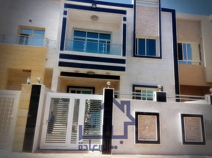 For sale, an Arabic design villa with a very large building area, super deluxe finishing, freehold for all nationalities