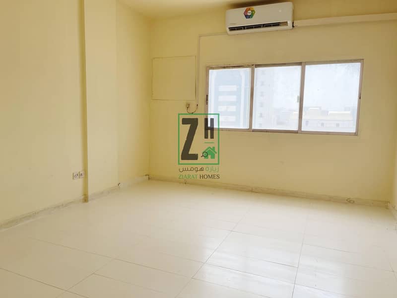 7 Sharing allowed for this 2 bedroom apartment!