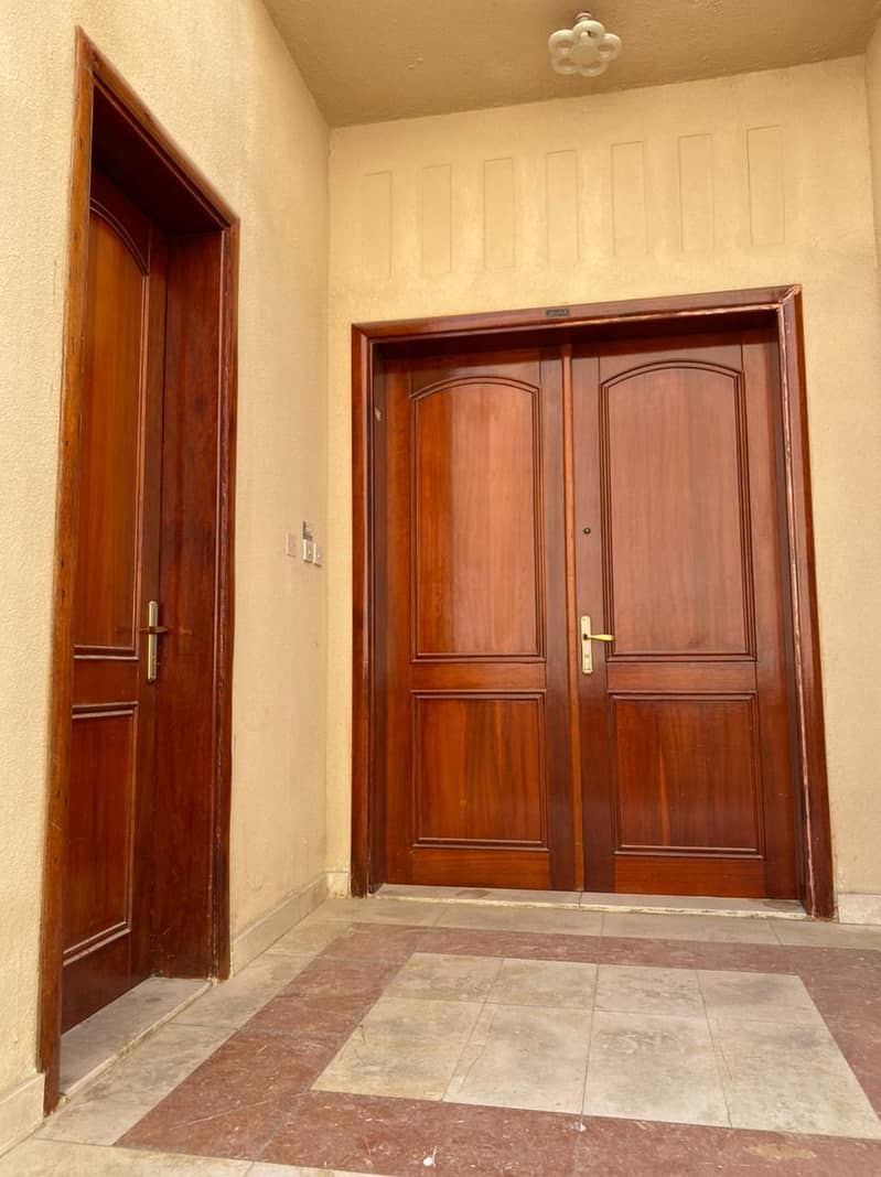 Superb 5 Bedrooms Majlis Villa in Compound at Baniyas