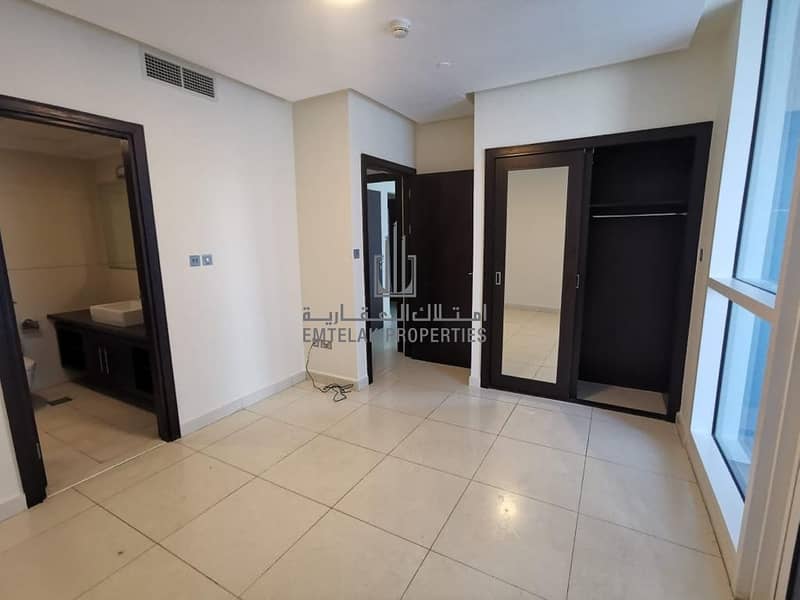 13 is delighted to offer you this one in a million chance to rent this large 3 Bedroom plus maids apartment in the 23 Marin