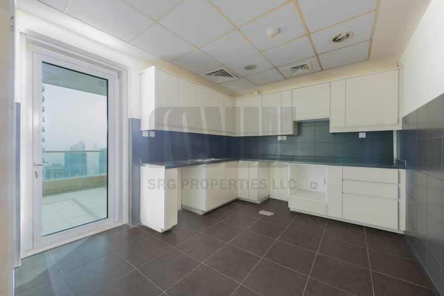 7 Media City and Sea View | Chiller Included
