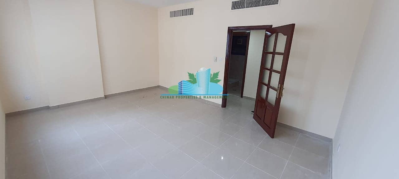 2 Large 2 BHK|Balcony |4 Payments | Family Sharing