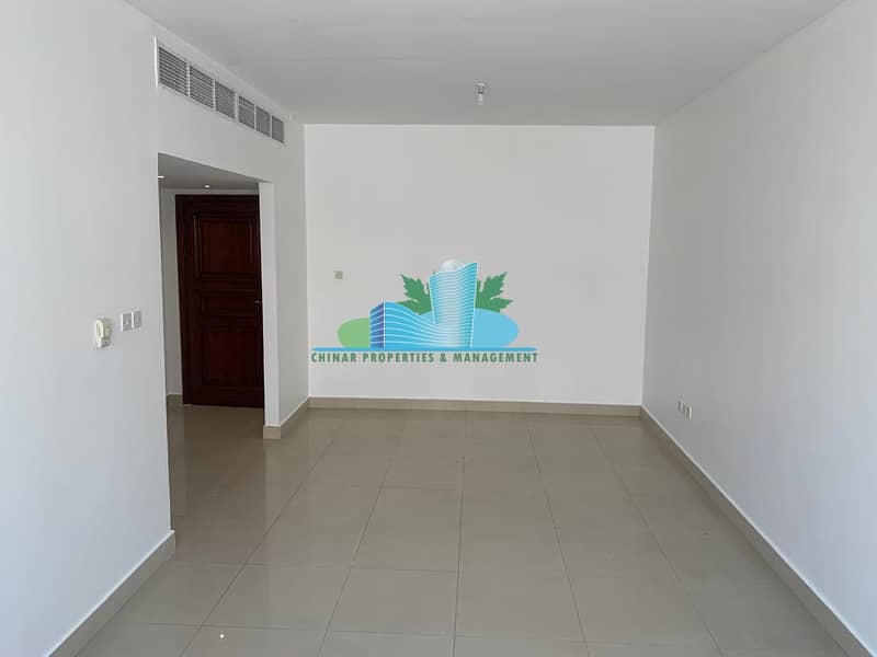 2 Well Maintained 2BHK |Balcony |Community View |4 Payments