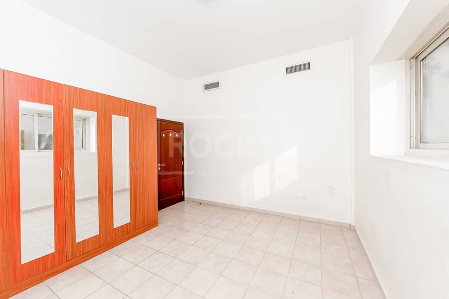 13 Family Only | 1Bed | Closed Kitchen | Ewan Residence