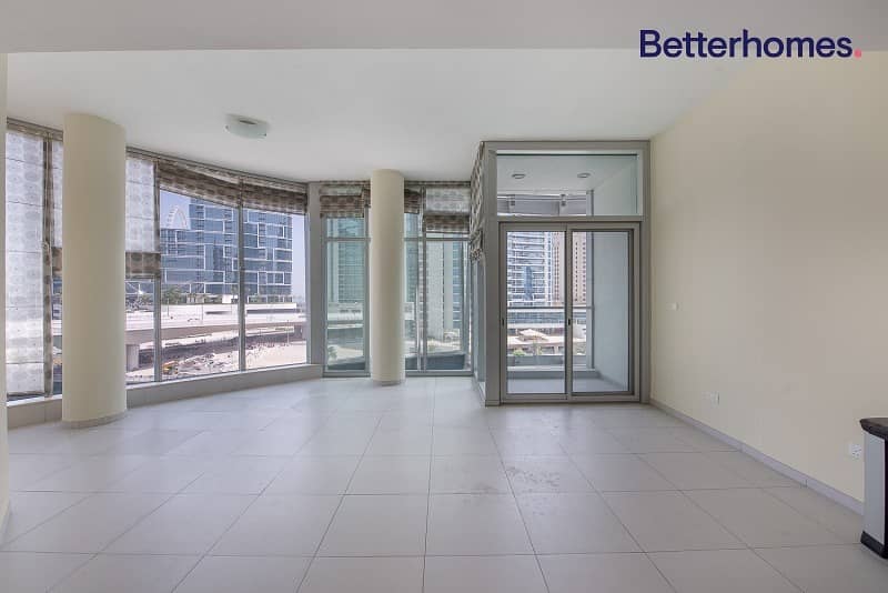 2 Marina View | Vacant | Floor to ceiling window