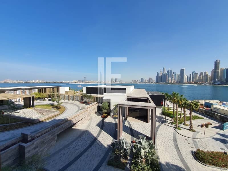 10 Serviced Apartment w/ Stunning Views of Ain Dubai