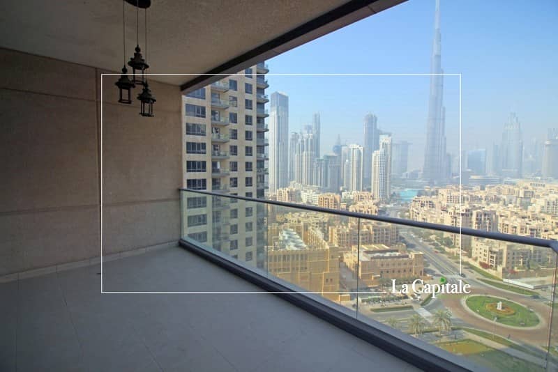 8 Burj Khalifa View | Bright & Spacious Apartment