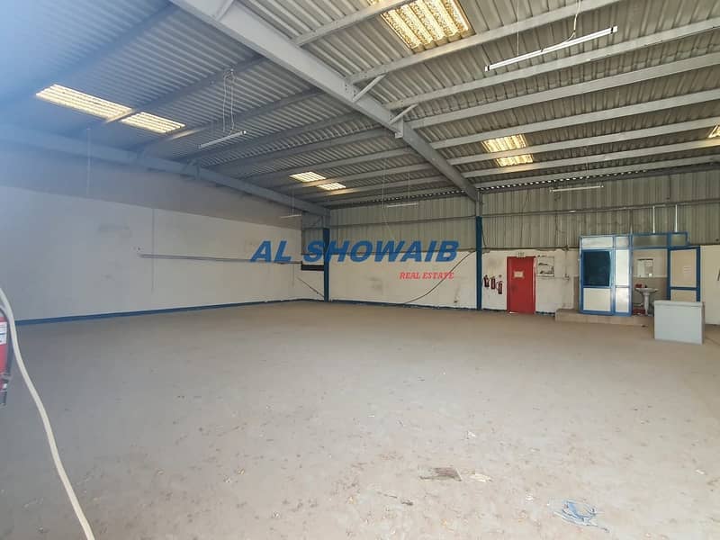 2 3  PHASE -3250 SQ-FT WAREHOUSE IN AL QUOZ 4