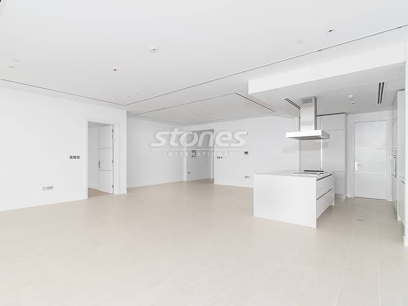 11 Spacious Luxury One Bedroom with Serene View