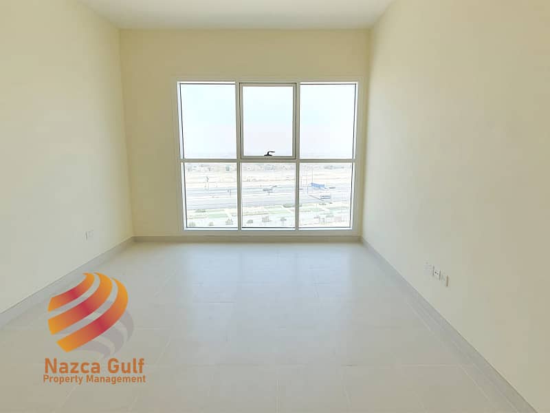 5 Exquisite 2BR with Spacious Living Space & Balcony