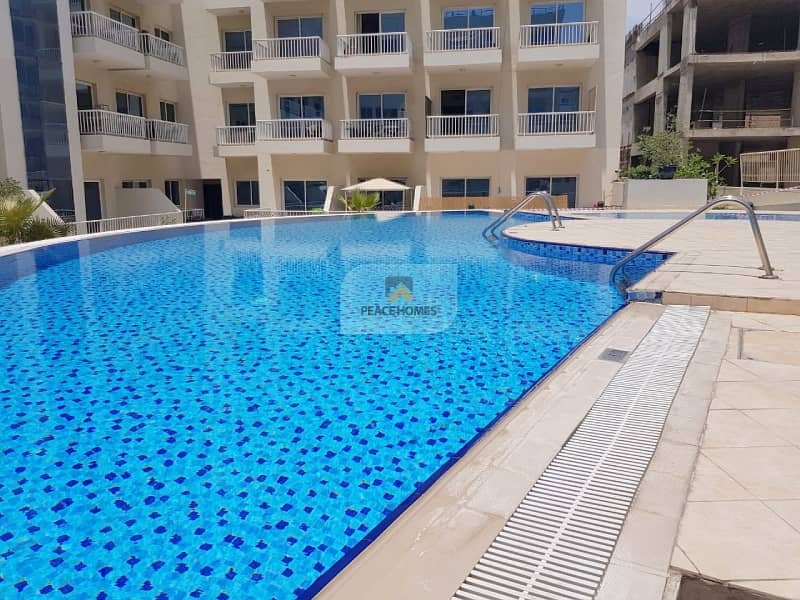 BEST PRICE | FUNCTIONAL 2BR LIVING | POOL VIEW BALCONY