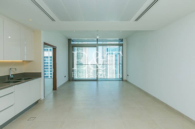 4 Unfurnished | High Floor | Vacant Mid July