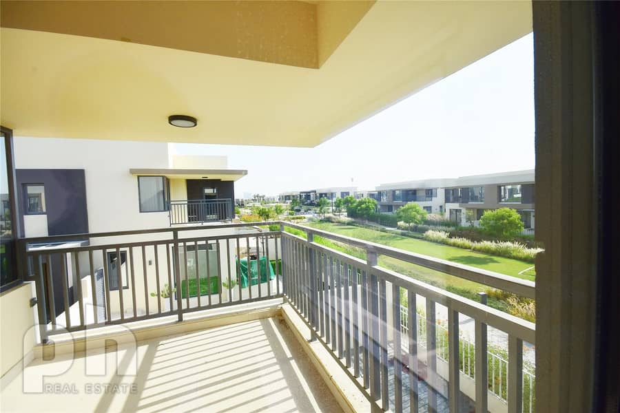 Largest Garden | Backing Park | Best Location Largest Garden | Backing Park | Best Location