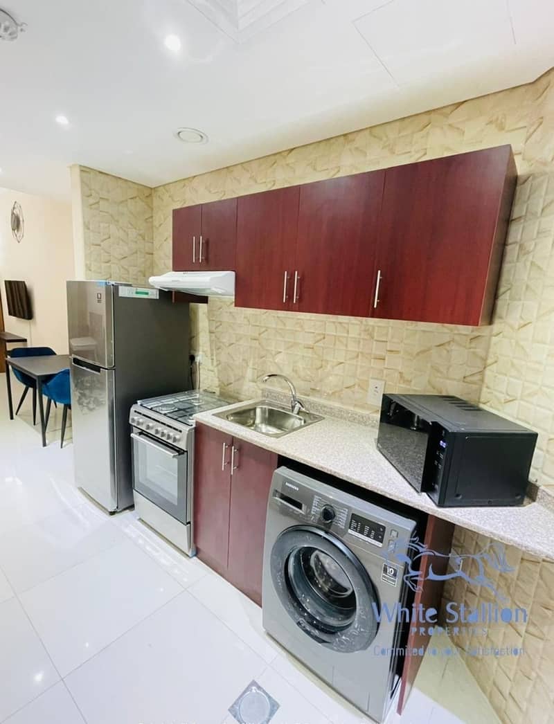 7 700 MONTHLY FOR FURNISHED SPACIOUS STUDIO + BALCONY + HIGH FLOOR + CANAL VIEW